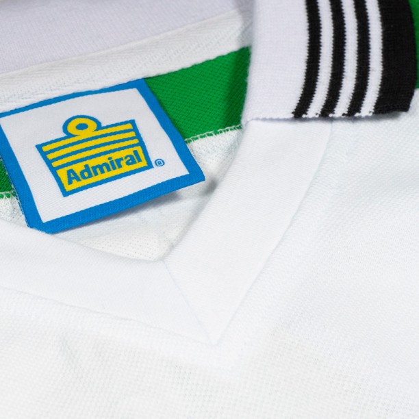 Close up of Norwich City 1978 Away shirt