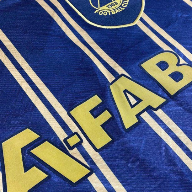 Aberdeen 1993 Away shirt