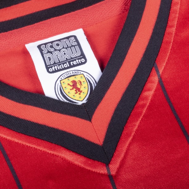 Scotland 1982 Away shirt collar