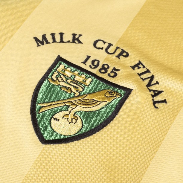 Norwich City 1985 League Cup Final shirt BADGE