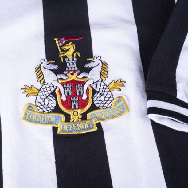 Newcastle United 1974 Retro Shirt  badge and sleeve