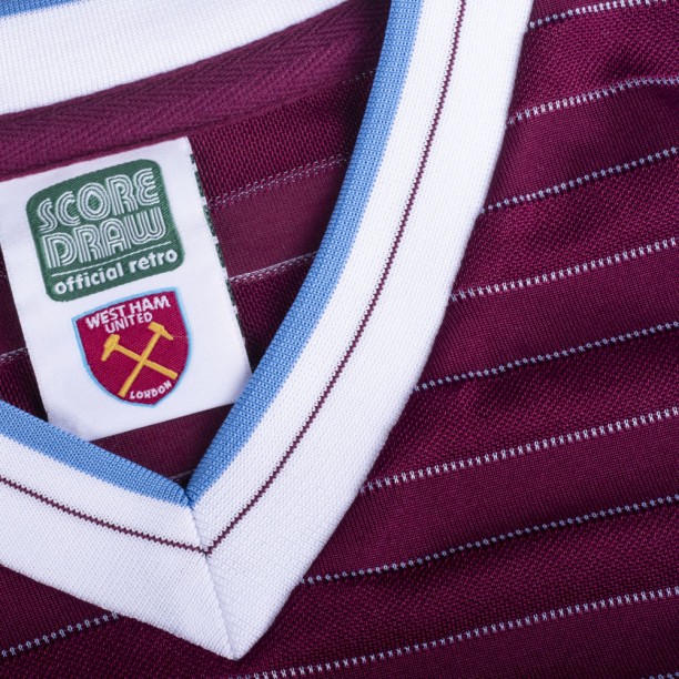 West Ham United 1986 Retro Football Shirt  collar