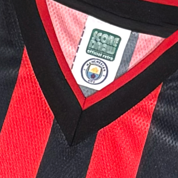 Manchester City 2001 Away Retro Football Shirt