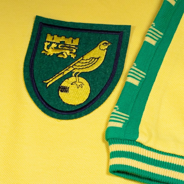 Close up of badge Norwich City 1978 shirt