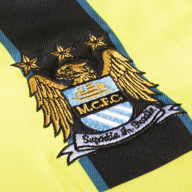 Manchester City 1999 Away shirt badge