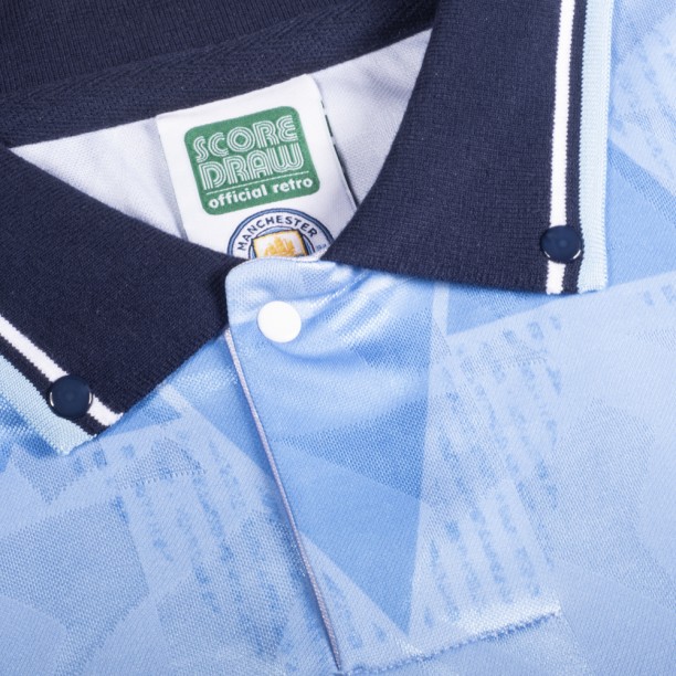 Manchester City 1989 shirt collar