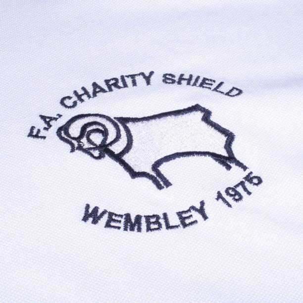 Derby County 1975 Charity Shield shirt badge