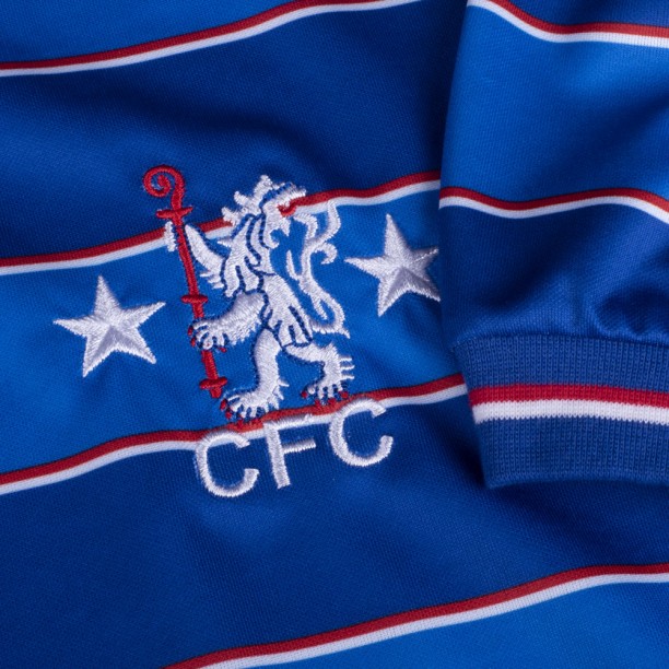 Chelsea 1984 Retro Football Shirt  badge