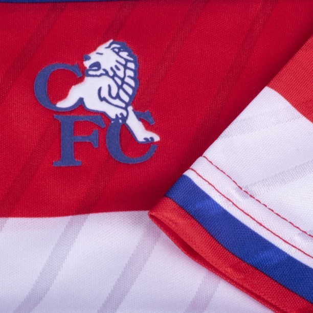  Chelsea 1988 Away Retro Football Shirt badge and sleeve