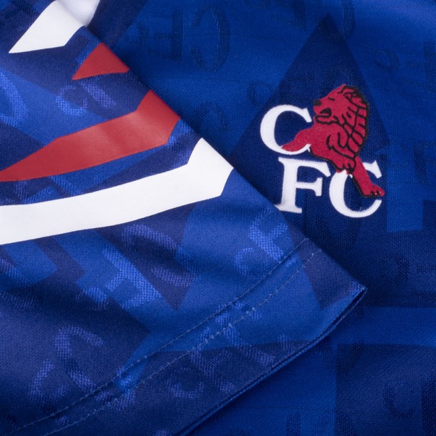 Chelsea 1992 Retro Football Shirt  badge and sleeve