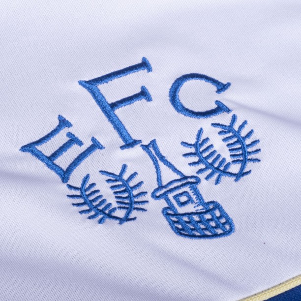 Everton 1986 Retro Football Shirt badge