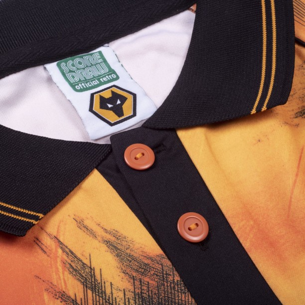 Wolverhampton Wanderers 1993 Retro Shirt collar