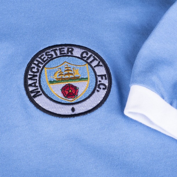 Manchester City 1972 Retro Football Shirt  badge and sleeve