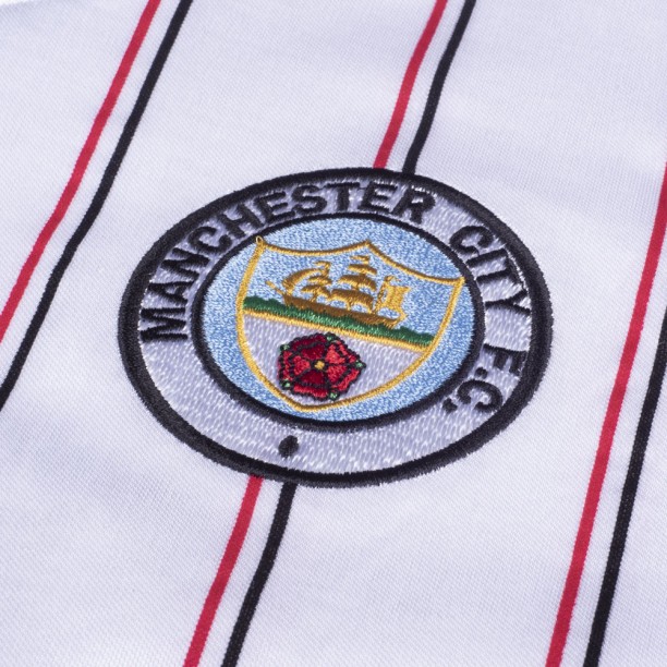  Manchester City 1982 Away Retro Football Shirt badge