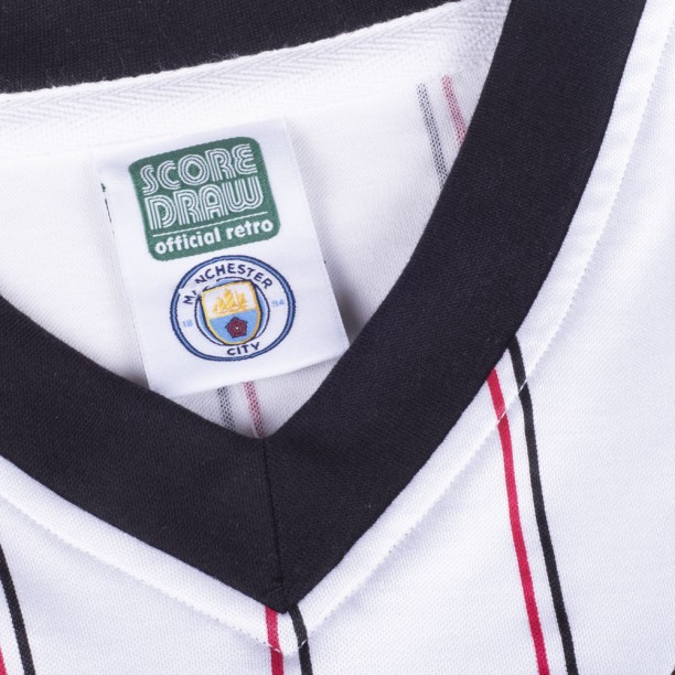  Manchester City 1982 Away Retro Football Shirt collar