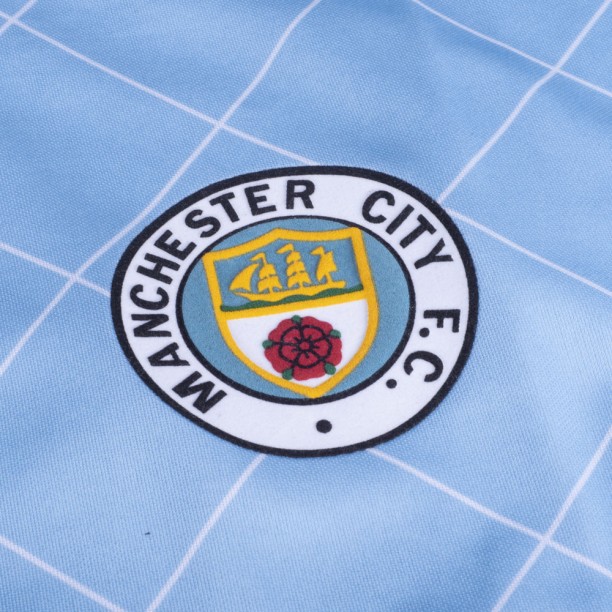 Manchester City 1988 Retro Football Shirt  badge