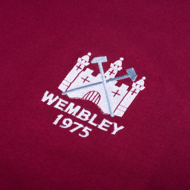 West Ham United 1975 FA Cup Final Retro Shirt  badge
