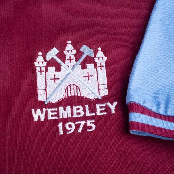 West Ham United 1975 FA Cup Final Retro Shirt  badge and sleeve
