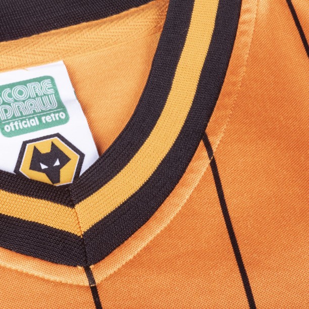 Wolverhampton Wanderers 1982 shirt  collar