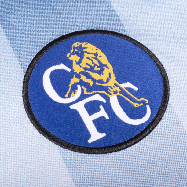 Chelsea 1998 Away Retro Football Shirt  badge