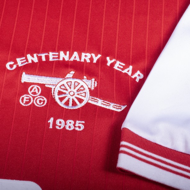 Arsenal 1985 Centenary Retro Football Shirt badge and sleeve